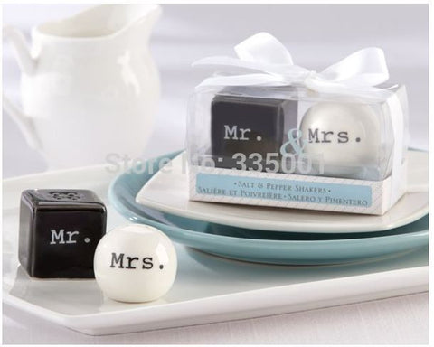 wedding favor and wedding gift--"Mr. & Mrs." Ceramic Salt and Pepper Shakers Event Party Favors and gift 200 pcs/lot =100pairs/ - Merrygo