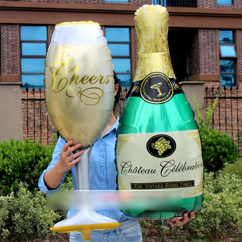 Champagne Bottle Cheers Favors - Merrygo