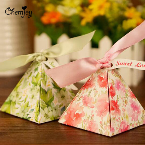 Pyramid Spring Flower Wedding Favor Boxes - Merrygo